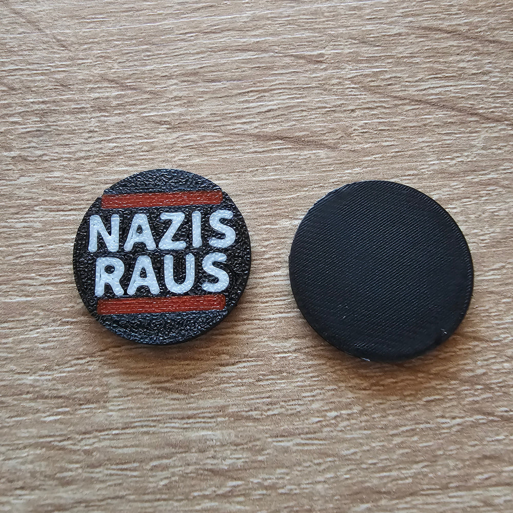 Nazis raus Einkaufswagen Chip Buttonwerkstatt