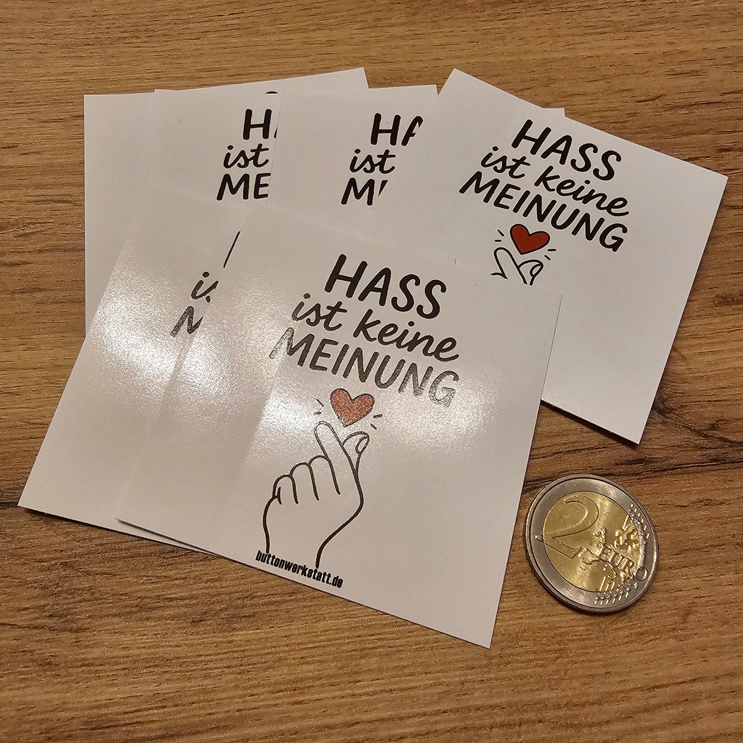 Hass ist keine Meinung Aufkleber Buttonwerkstatt
