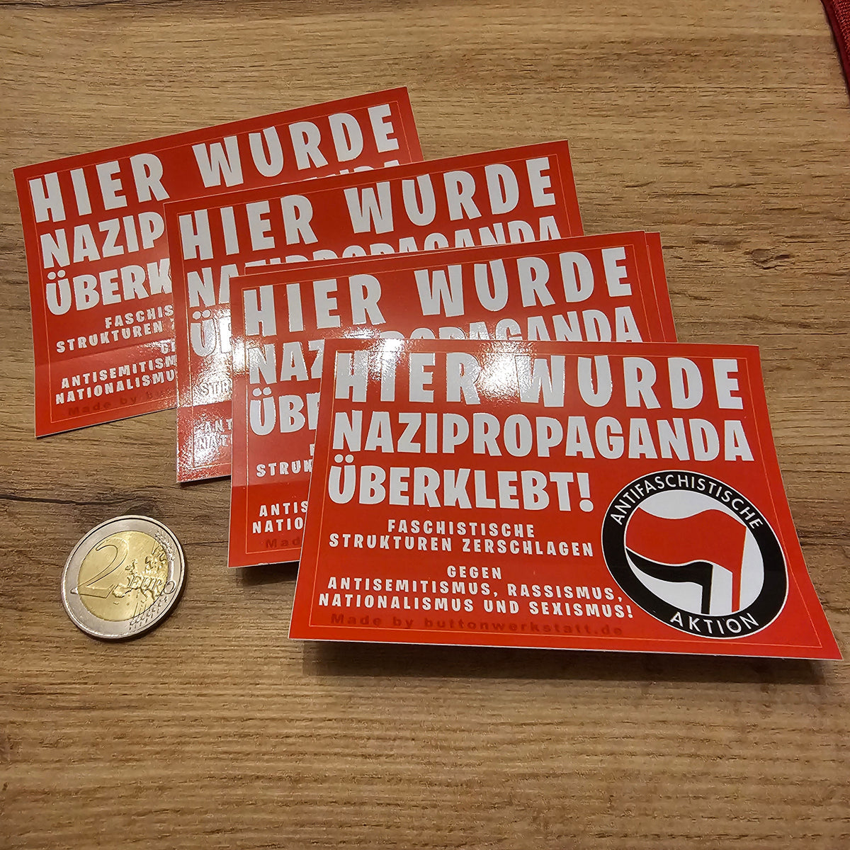 Hier wurde Nazipropaganda überklebt Aufkleber Buttonwerkstatt
