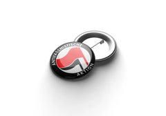 Antifaschistische Aktion Button Buttonwerkstatt