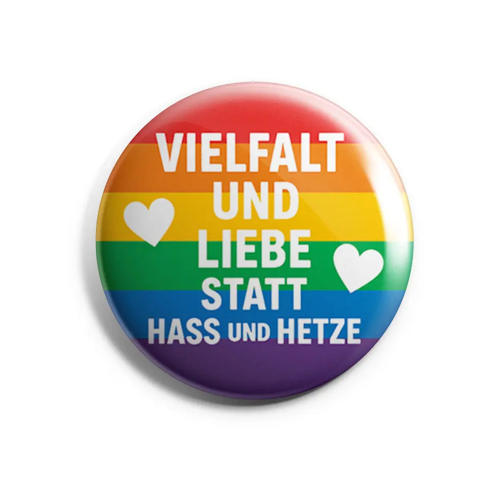 Vielfalt und Liebe statt Hass und Hetze Buttonwerkstatt